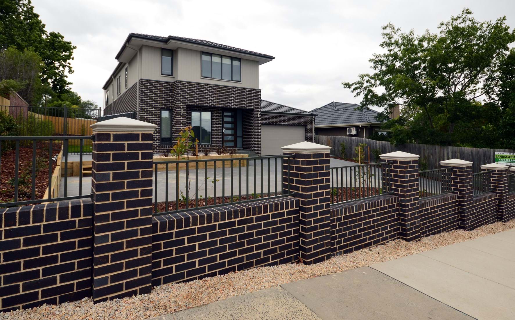 Supreme Green Walls Fencing Supreme Green Walls Fencing